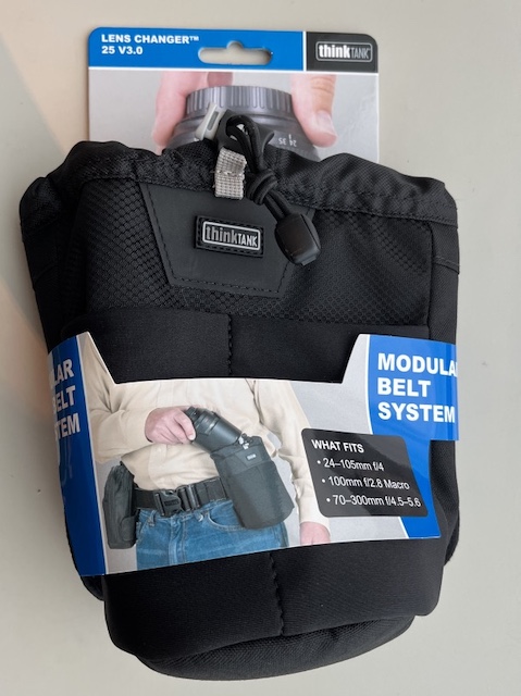 thinkTANK「レンズケース」