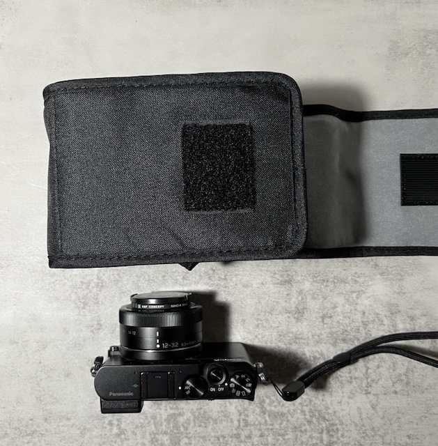 MFT マイクロフォーサーズ カメラケース 常時装着用
