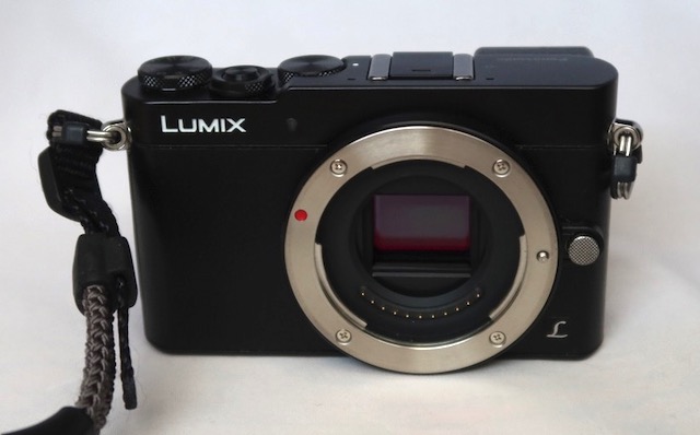 Panasonic Lumix GM-5 「軽量設計世界最小ボディ」 MFT マイクロフォーサーズ